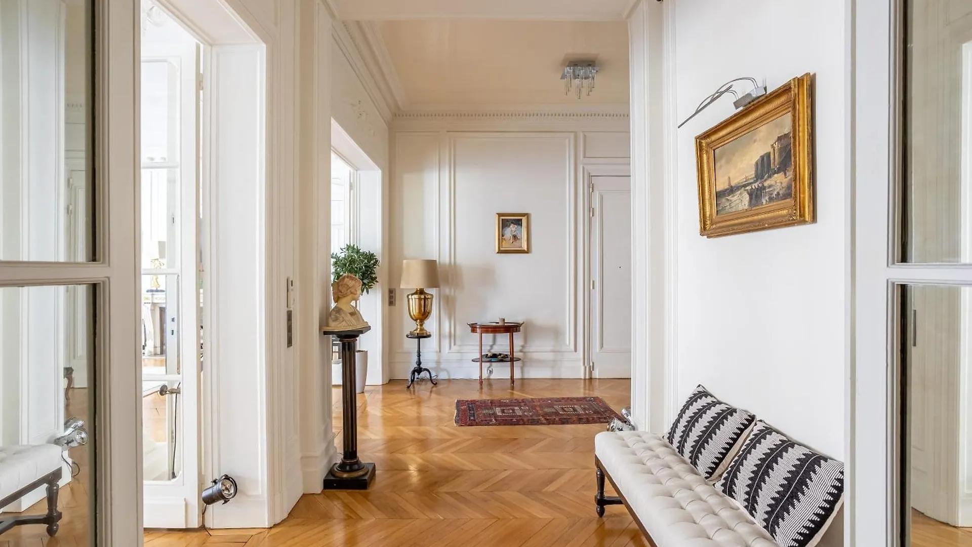 Prestigious Trocadero