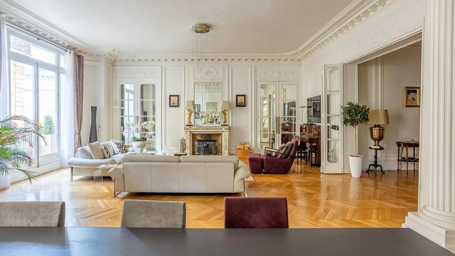 Prestigious Trocadero